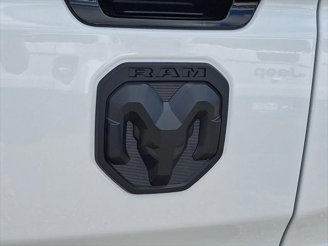 2026 Ram 1500 Rebel Crew Cab 4x4 5'7" Box