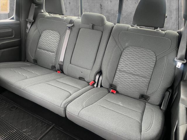 2025 Ram 1500 Tradesman Crew Cab 4x4 57 Box