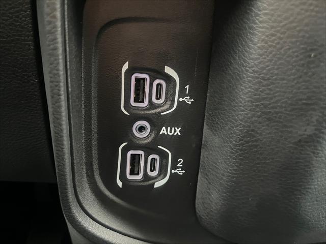 2025 Ram 1500 Tradesman Crew Cab 4x4 57 Box