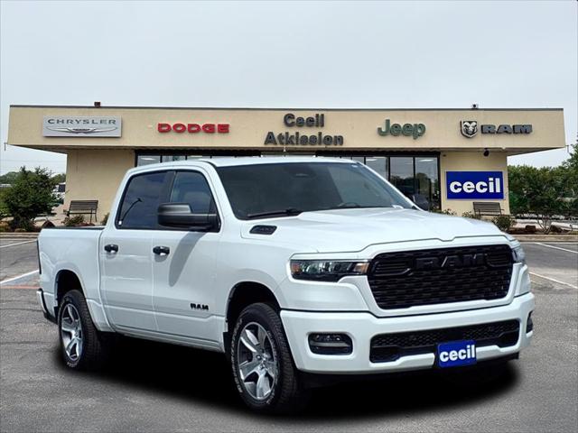 2025 RAM Ram 1500 RAM 1500 TRADESMAN CREW CAB 4X4 57 BOX