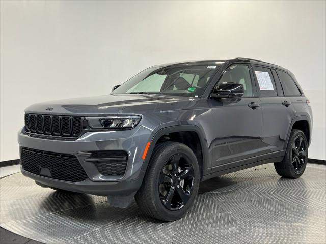 2022 Jeep Grand Cherokee Altitude 4x4