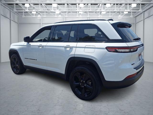 2023 Jeep Grand Cherokee Altitude 4x4