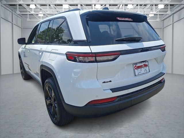 2023 Jeep Grand Cherokee Altitude 4x4