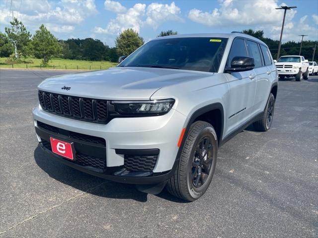 2025 Jeep Grand Cherokee GRAND CHEROKEE L ALTITUDE X 4X2