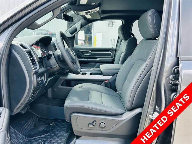 2025 RAM Ram 1500 RAM 1500 BIG HORN CREW CAB 4X4 64 BOX