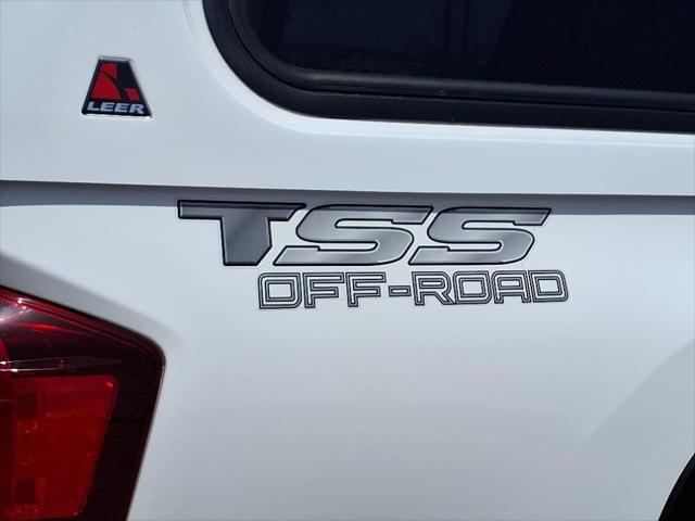 2023 Toyota Tacoma SR V6