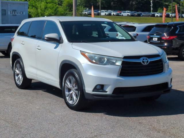 2015 Toyota Highlander LE Plus V6