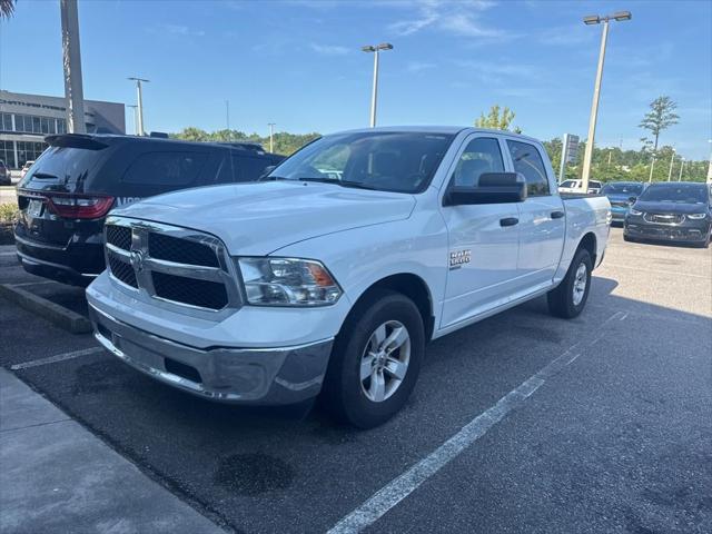 2023 RAM 1500 Classic SLT Crew Cab 4x2 57 Box