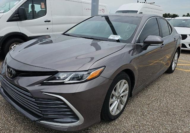2021 Toyota Camry LE