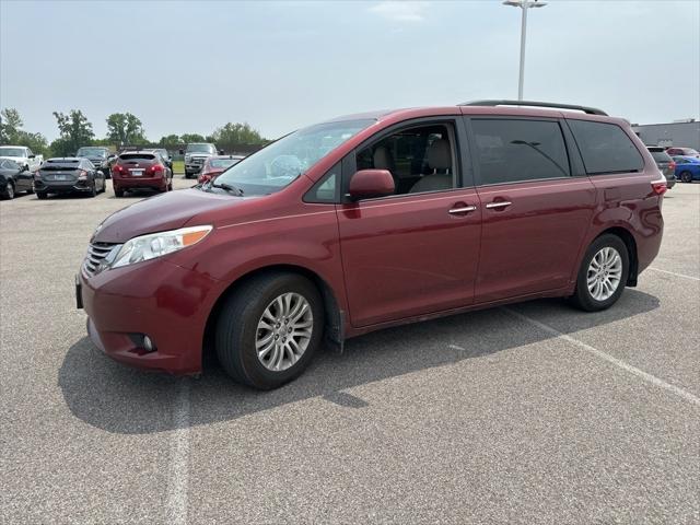 2017 Toyota Sienna Limited Premium 7 Passenger