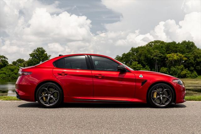 2024 Alfa Romeo Giulia Quadrifoglio Carbon RWD