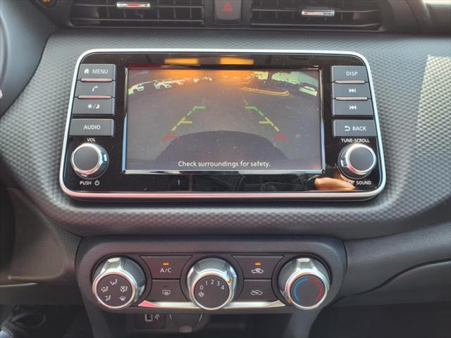 2025 Nissan Kicks S