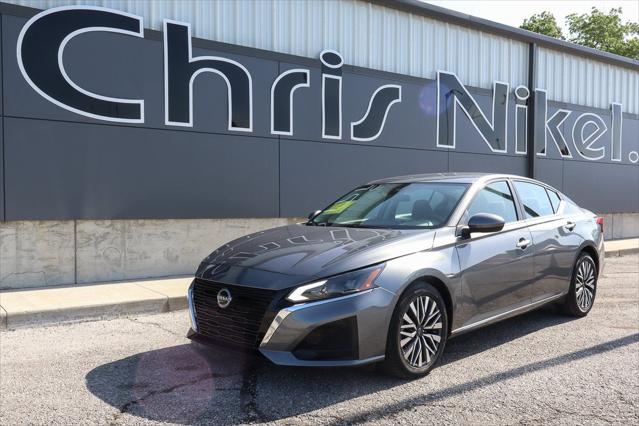 2023 Nissan Altima SV FWD