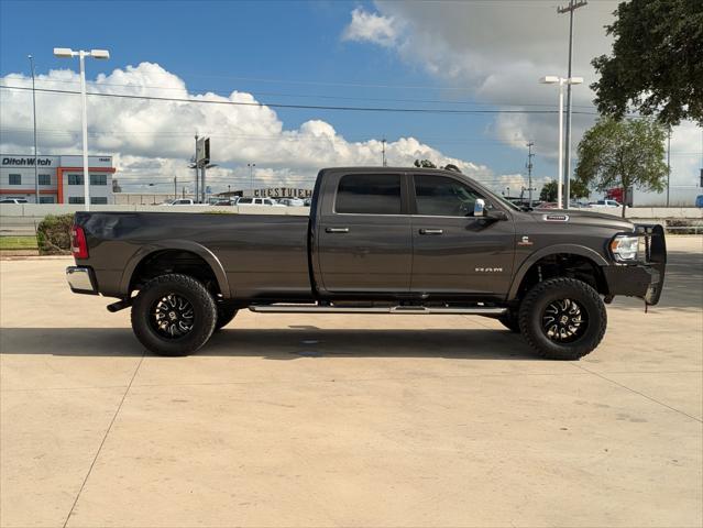 2021 RAM 3500 Laramie Crew Cab 4x4 8 Box