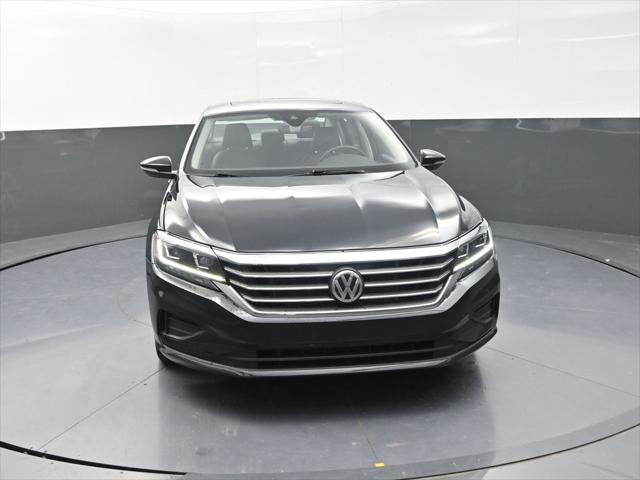 2022 Volkswagen Passat 2.0T SE