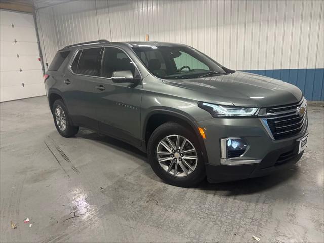 2022 Chevrolet Traverse AWD LT Leather