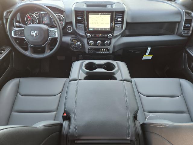 2025 RAM Ram 1500 RAM 1500 TRADESMAN CREW CAB 4X4 57 BOX