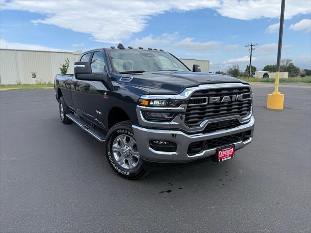2025 RAM Ram 3500 RAM 3500 BIG HORN CREW CAB 4X4 8 BOX 2025 RAM Ram 3500 RAM 3500 BIG HORN CREW CAB 4X4 8 BOX