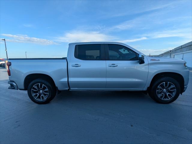 2021 Chevrolet Silverado 1500 4WD Crew Cab Short Bed LT