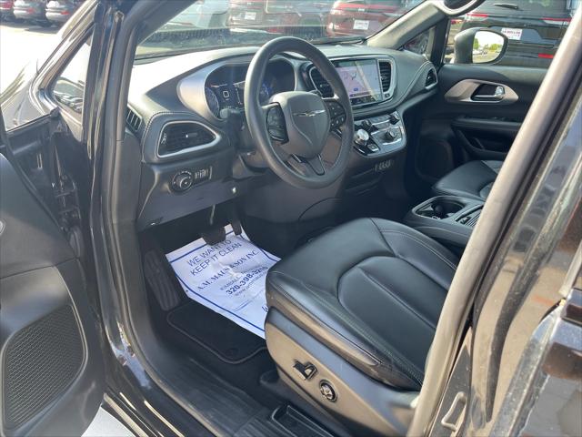 2023 Chrysler Pacifica Touring L AWD