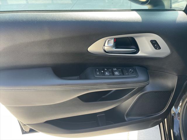 2023 Chrysler Pacifica Touring L AWD