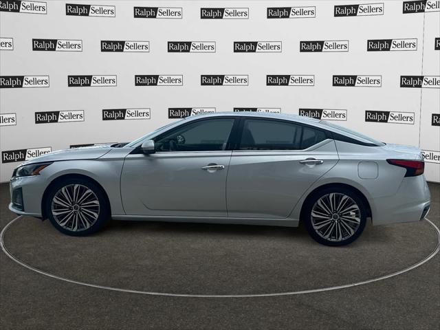 2023 Nissan Altima SL FWD