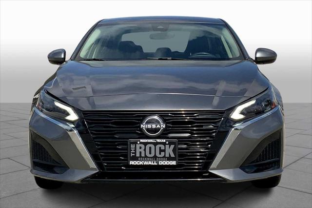 2023 Nissan Altima SV FWD