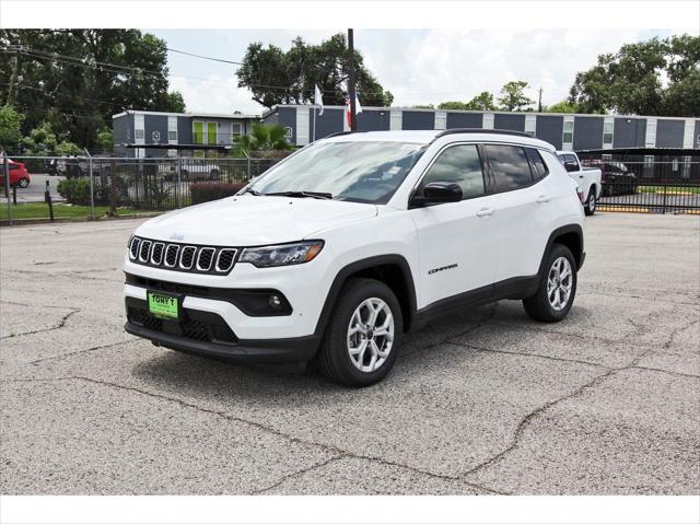 2025 Jeep Compass COMPASS LATITUDE 4X4