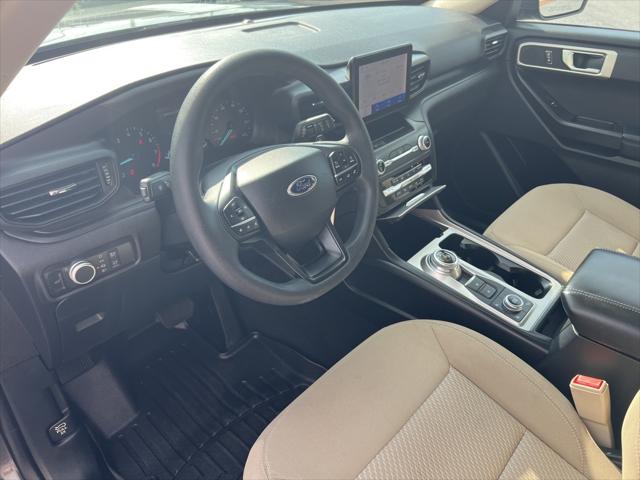 2020 Ford Explorer Base