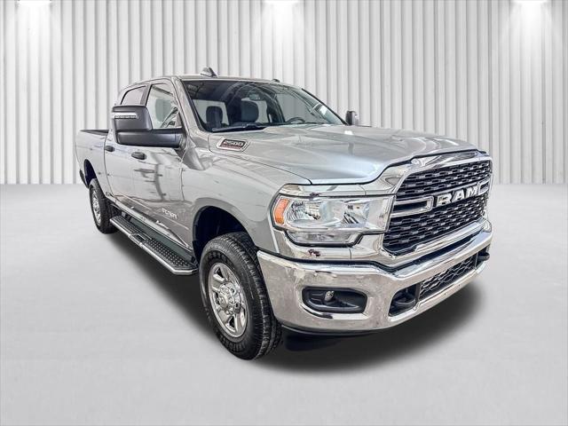 2024 RAM 2500 Big Horn Crew Cab 4x4 64 Box