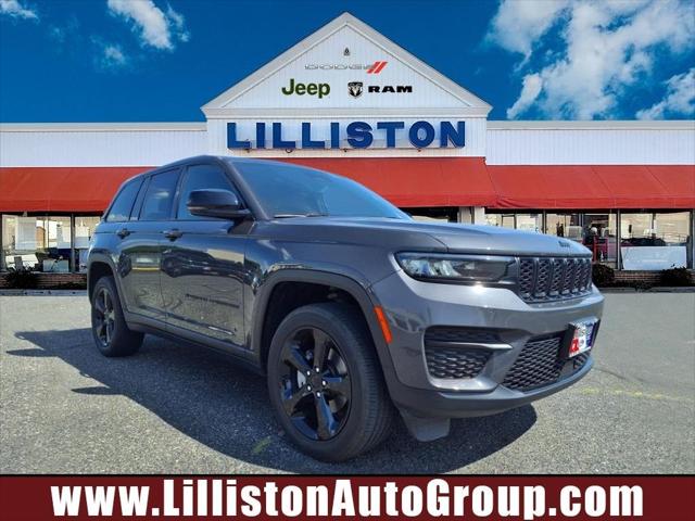 2023 Jeep Grand Cherokee Altitude 4x4