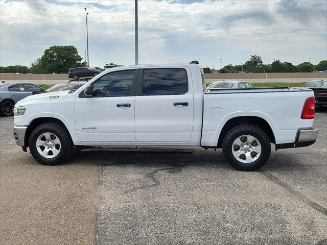 2025 RAM 1500 Lone Star Crew Cab 4x4 57 Box