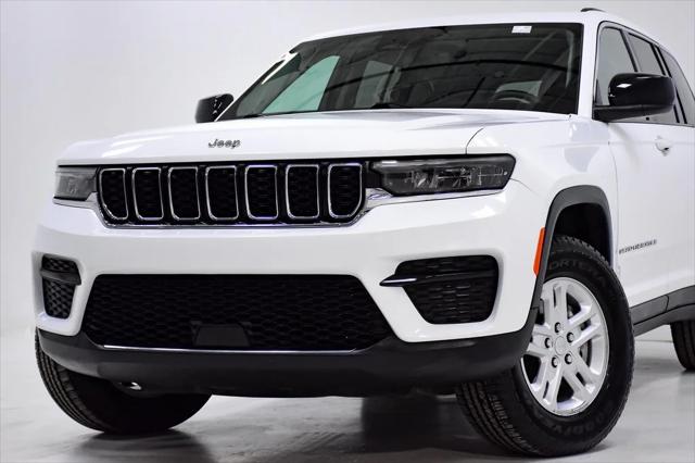 2024 Jeep Grand Cherokee Laredo 4x4