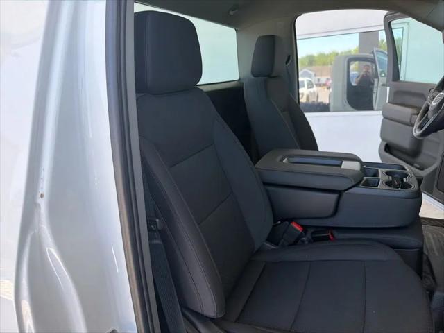 2025 GMC Sierra 2500HD 2WD Regular Cab Long Bed Pro