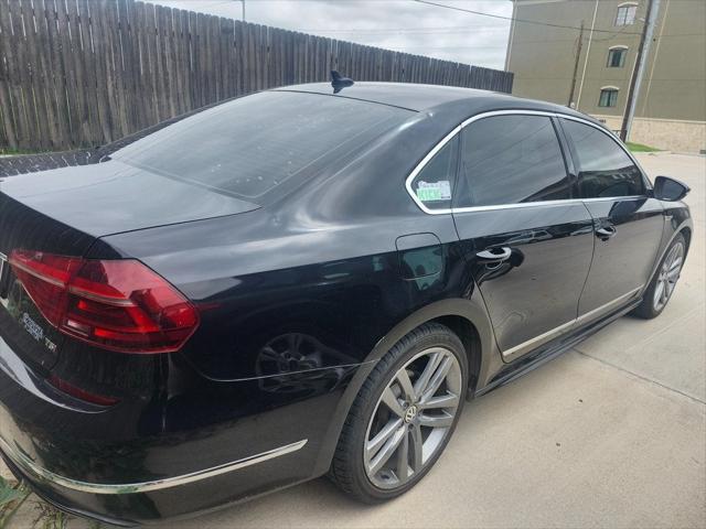 2017 Volkswagen Passat 1.8T R-Line