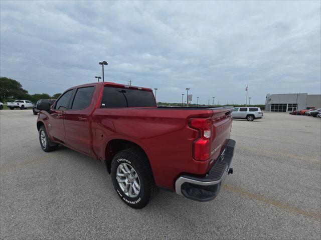2023 Chevrolet Silverado 1500 4WD Crew Cab Standard Bed LT
