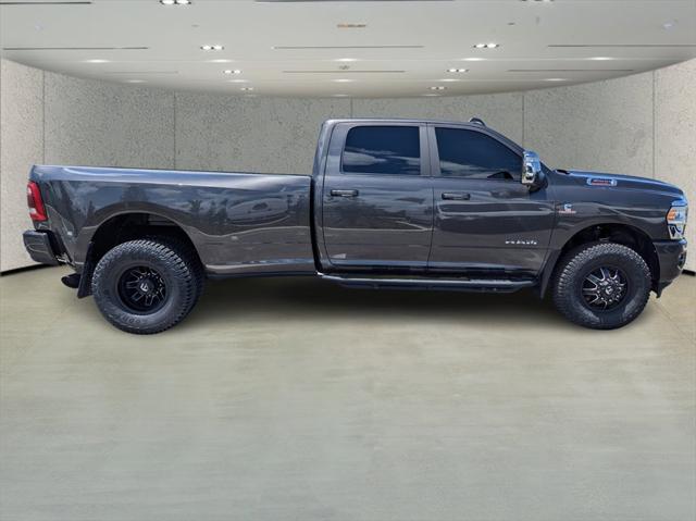 2024 RAM 3500 Laramie Crew Cab 4x4 8 Box