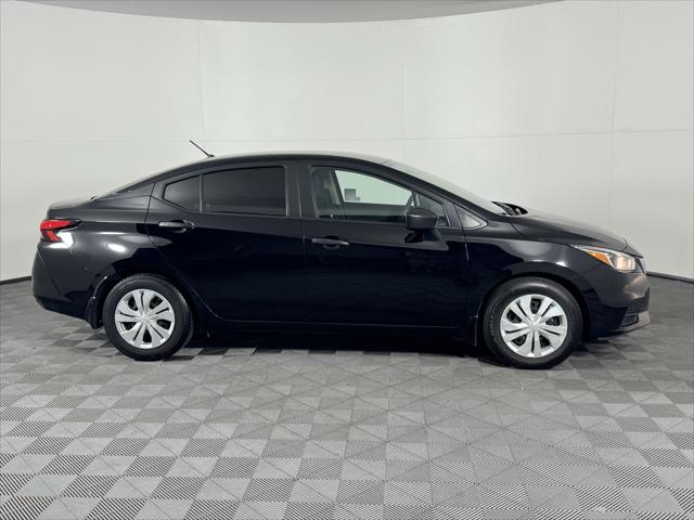 2021 Nissan Versa S Xtronic CVT