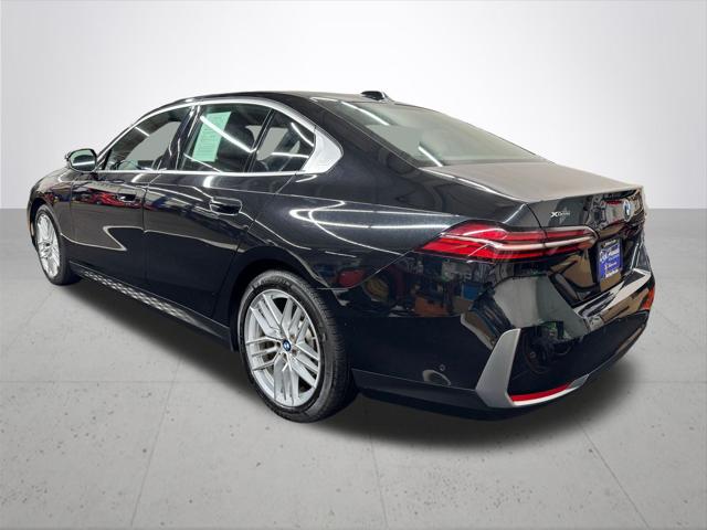 2024 BMW 530 i xDrive