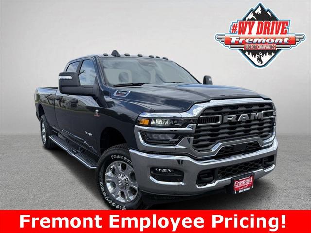 2025 RAM Ram 3500 RAM 3500 BIG HORN CREW CAB 4X4 8 BOX