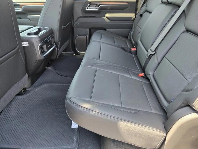2025 GMC Sierra 2500HD 4WD Crew Cab Standard Bed Denali