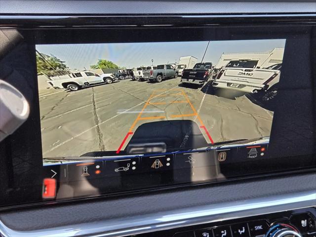 2025 GMC Sierra 2500HD 4WD Crew Cab Standard Bed Denali