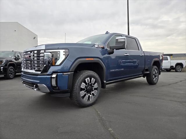 2025 GMC Sierra 2500HD 4WD Crew Cab Standard Bed Denali