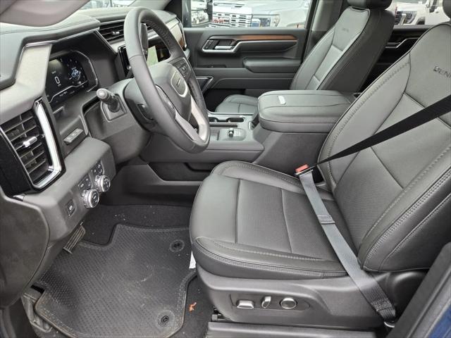 2025 GMC Sierra 2500HD 4WD Crew Cab Standard Bed Denali