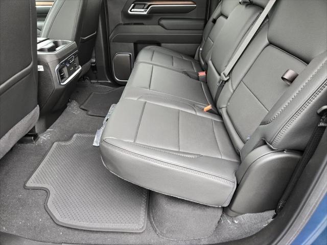 2025 GMC Sierra 2500HD 4WD Crew Cab Standard Bed Denali