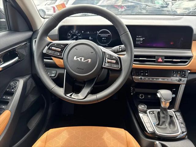 2025 Kia Seltos EX