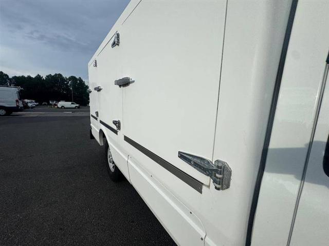 2014 Chevrolet Express Cutaway 3500