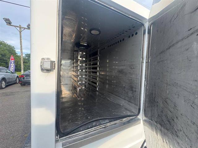 2014 Chevrolet Express Cutaway 3500
