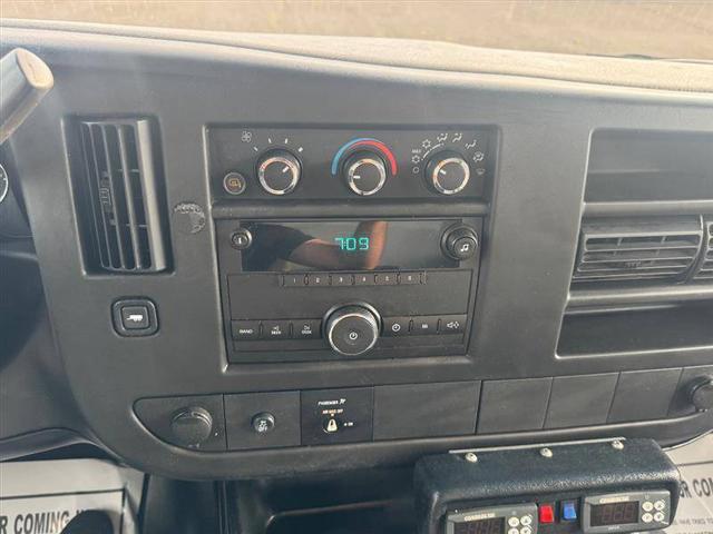 2014 Chevrolet Express Cutaway 3500