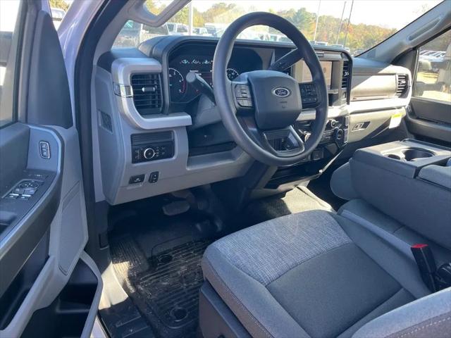 2025 Ford 600 XLT